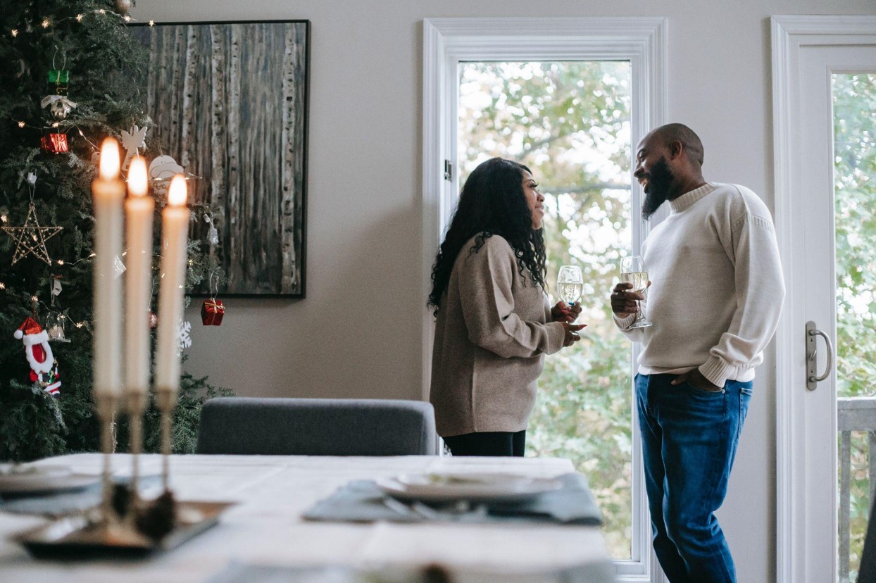 Why Pre-Lit Christmas Trees Are Perfect for the Holidays